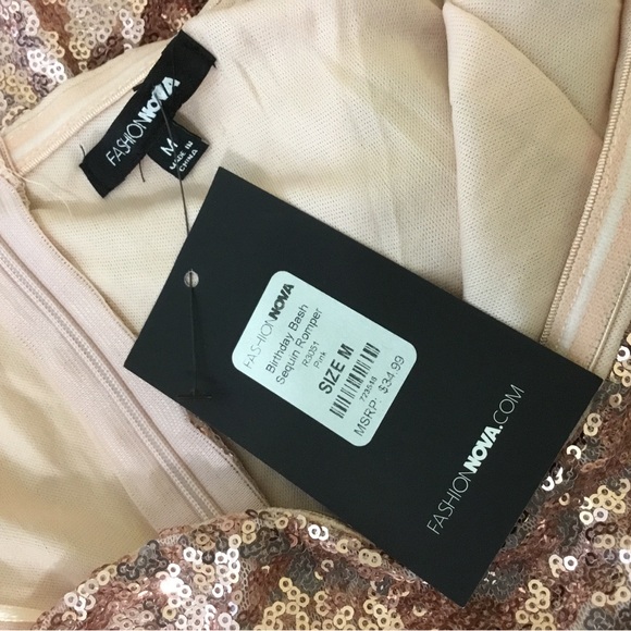 Fashion Nova Sleeveless Birthday Bash Sequin Romper Size M NWT - Picture 5 of 6